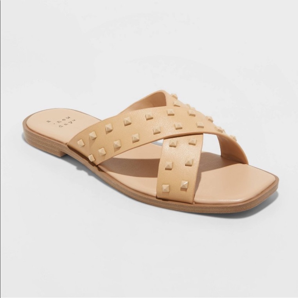 Women’s Emmy Studded Crossband Sandals
